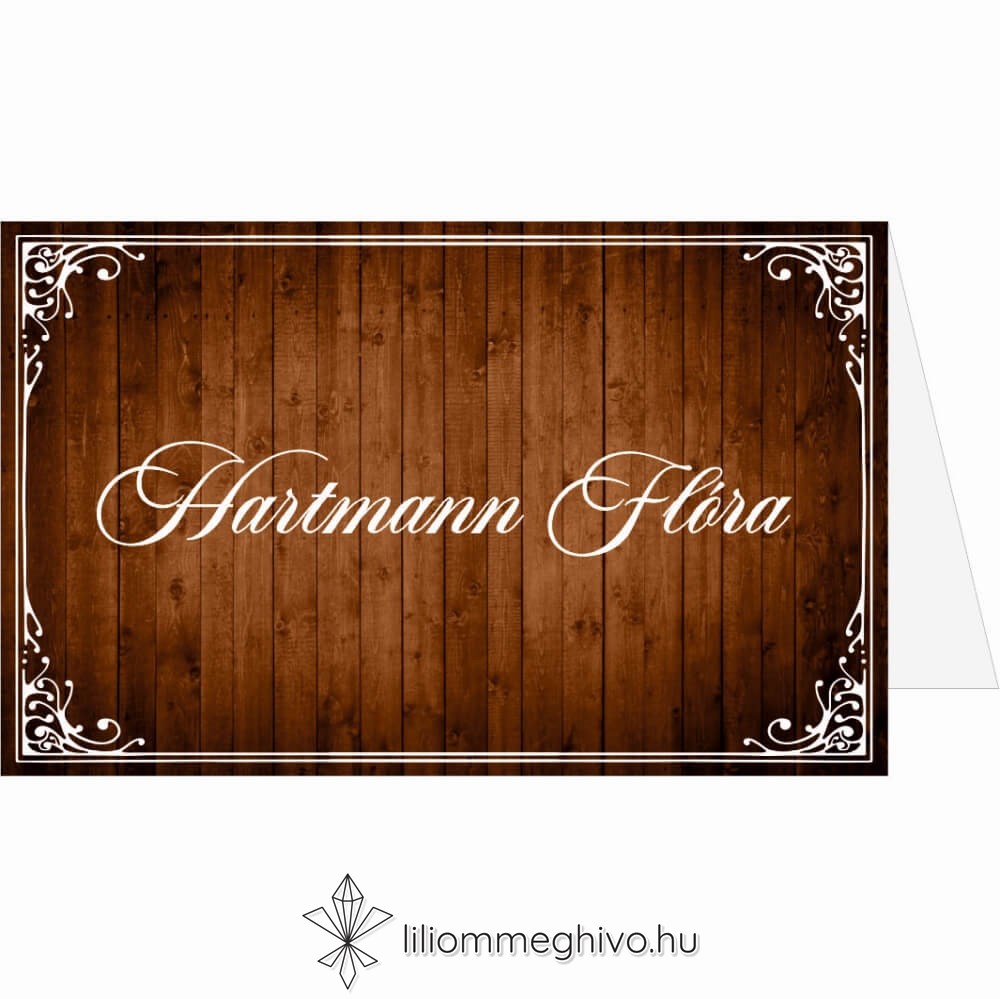 Pajta esküvői ültetőkártya festett deszkaminta fehér betűk